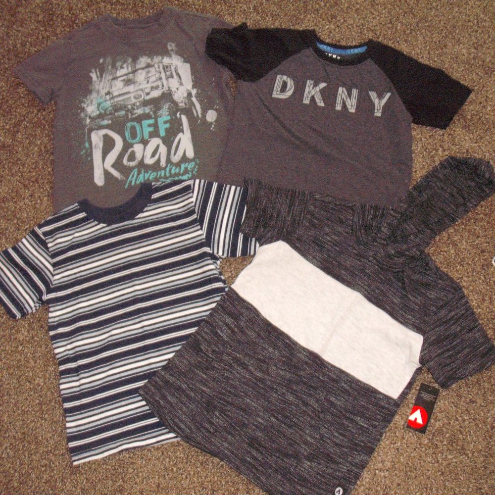 4 short sleeve shirts age 5 / 5t one is new NWT - Picture 1 of 2